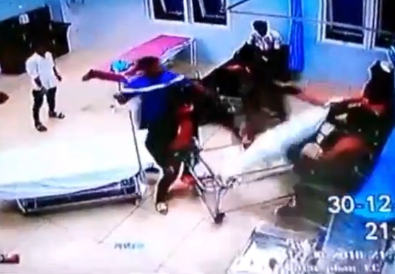Sau khi ăn cưới, 20 thanh niên xông vào đập phá trụ sở công an và xã đội ảnh 3