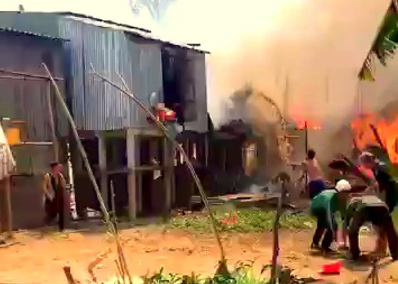 An Giang: Hỏa hoạn thiêu rụi 10 căn nhà của người dân ảnh 1
