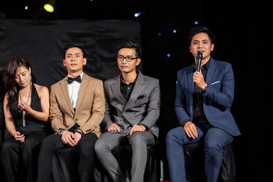Dàn nghệ sĩ Việt thi thố với Bolero ảnh 2