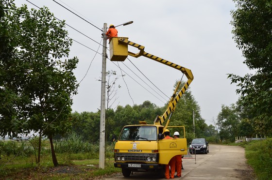 Điện lực miền Trung đảm bảo cung ứng điện phục vụ Tết Nguyên đán ảnh 1