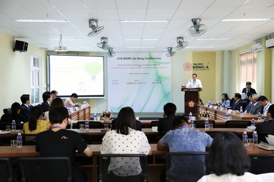 Kinh doanh điện tử và quản trị marketing hiện đại trong thời đại 4.0 ảnh 1