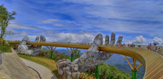 Ấn tượng với chùm ảnh cầu Vàng Bà Nà đạt Giải thưởng đặc biệt của The Guide Awards 2018 ảnh 13