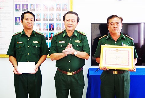 Đồn Biên phòng Cầu Bóng 6 giờ phá 2 án ma túy ảnh 2