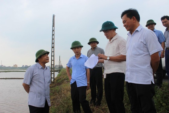 Thời tiết Nam bộ rất xấu, mưa gió triền miên ảnh 2