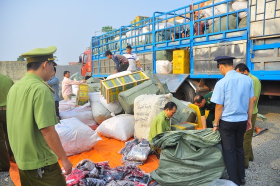Tổng kiểm tra hàng giả, ngăn chặn tình trạng “găm hàng” làm giá dịp Tết Kỷ Hợi ảnh 1