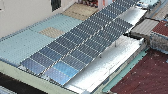 663 hệ thống điện mặt trời nối lưới điện quốc gia ảnh 1