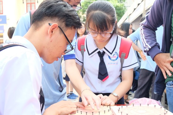 Thích thú với ngày hội Toán học tại TPHCM ảnh 1