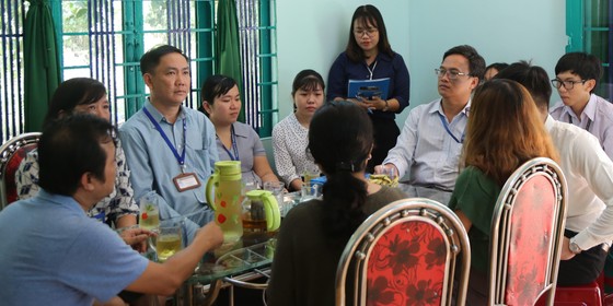 Trao bằng cử nhân cho sinh viên qua đời vì bệnh hiểm nghèo ảnh 1