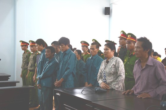 Xét xử 7 bị cáo liên quan đến vụ gây rối ở Bình Thuận ảnh 1