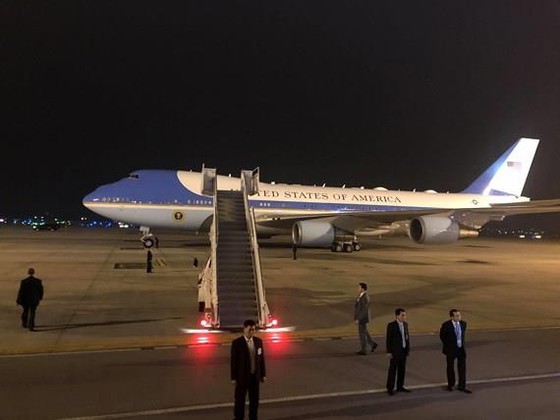 Tổng thống Mỹ Donald Trump đã đến Hà Nội ảnh 1