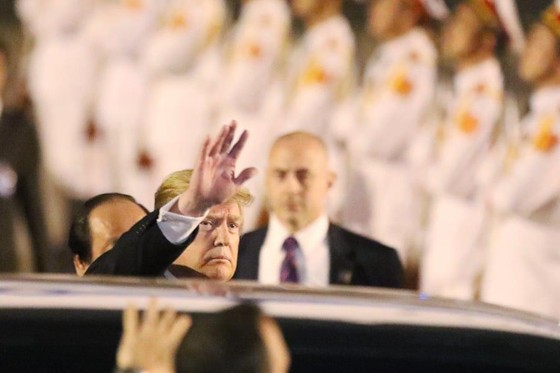 Tổng thống Mỹ Donald Trump đã đến Hà Nội ảnh 13