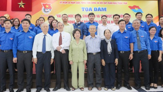 Tiếp bước cha anh, tuổi trẻ làm tốt trách nhiệm của mình ảnh 1