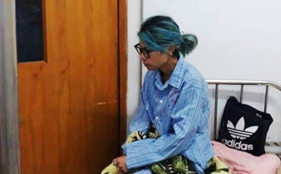 “Hot girl tự xưng” Bella phải tiêm thuốc trị tâm thần ảnh 1