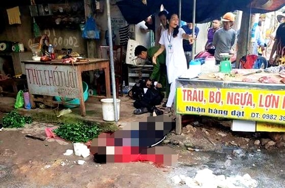 Kinh hoàng một phụ nữ bị bắn chết giữa chợ Bến Tắm ảnh 1