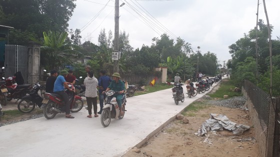 Vụ 4 người tử vong do bị điện giật ở Hà Tĩnh: Tang thương ở thôn nghèo ảnh 2