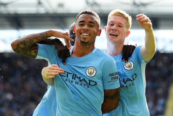 Man.City: Tại sao Aguero-Gabriel cùng được trọng dụng ảnh 1