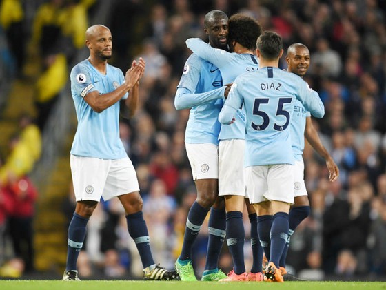 Tottenham chắc tốp 4, Man.City xô đổ hàng loạt kỷ lục ảnh 1