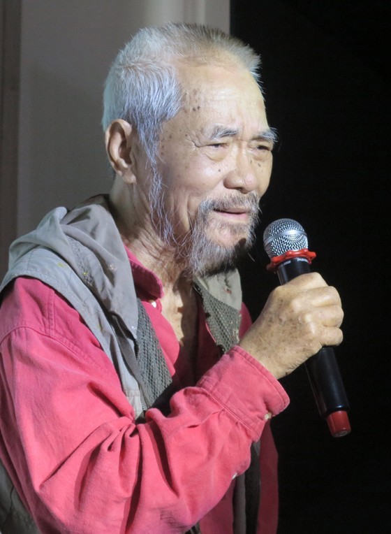Nhà thơ Phan Vũ: Thơ cũng như phận người ảnh 1