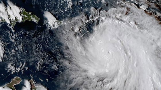 Bão Maria tàn phá Dominica ảnh 1