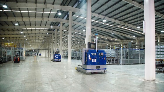 Vui hè 2018, bé khám phá siêu nhà máy sữa của Vinamilk ảnh 3