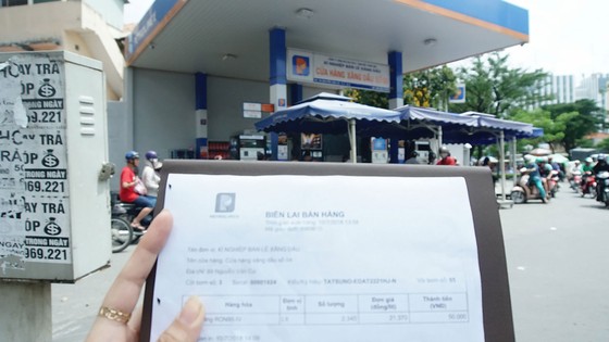 In hóa đơn bán lẻ xăng dầu: Bao giờ thực hiện? ảnh 1