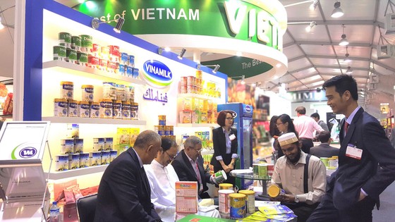 Vinamilk lọt vào tốp “doanh nghiệp xuất khẩu uy tín” năm 2017 ảnh 1
