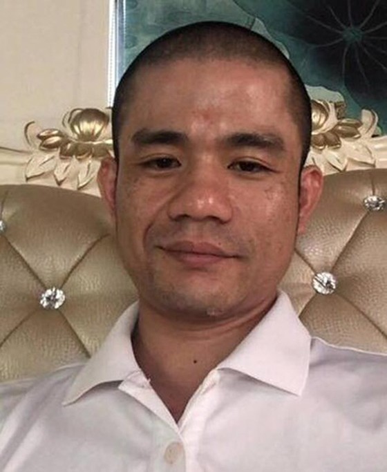 Khởi tố 2 đối tượng sử dụng vũ khí nóng đe dọa, cản trở cơ quan bảo vệ pháp luật ảnh 1