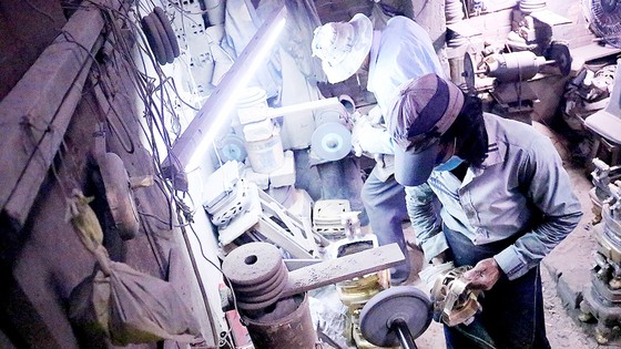 Làng lư trăm tuổi giữa lòng thành phố ảnh 2