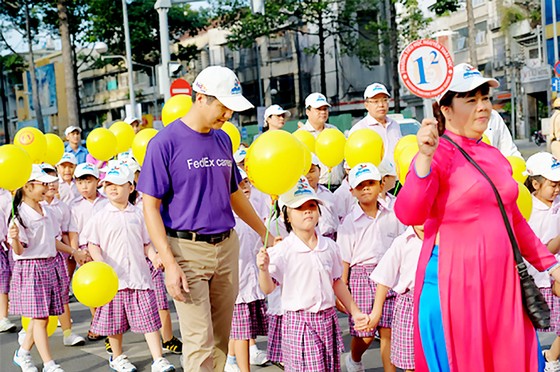 Tháng Quốc tế đi bộ đến trường 2017 ảnh 1