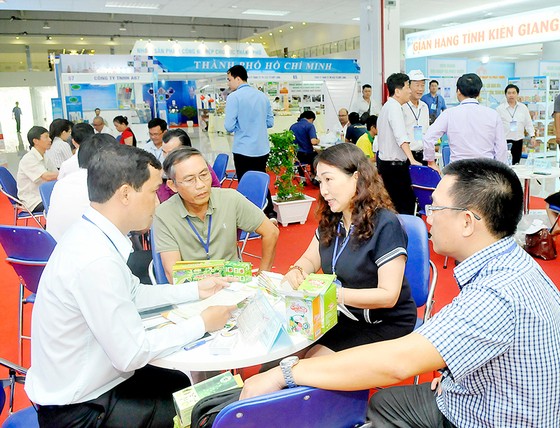 Nhộn nhịp hoạt động kết nối cung - cầu hàng hóa ảnh 4
