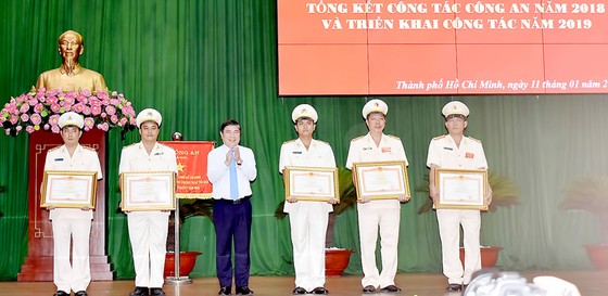 Công an TPHCM cần đấu tranh hiệu quả tội phạm mới ảnh 1