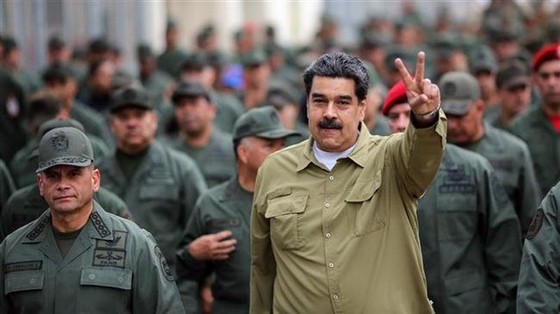 Venezuela: Quân đội ủng hộ tổng thống, chống lại mưu đồ đảo chính ảnh 1