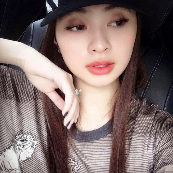 Bước chân sa ngã của "Ngọc Miu" hay người tình "trùm" Hoàng Béo ảnh 3