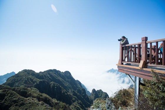 Người Tây Bắc háo hức trẩy hội ở “thành phố trên mây” Fansipan ảnh 11
