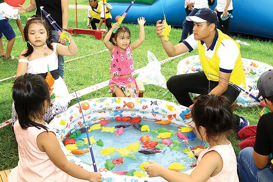Công ty CP Tập đoàn Xây dựng Hòa Bình tổ chức Ngày hội “Chắp cánh ước mơ” 2018 ảnh 2