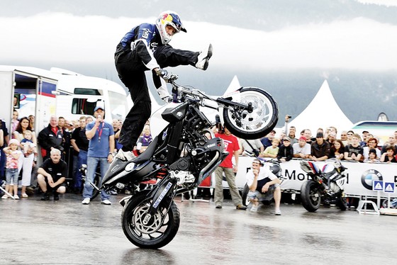 Thỏa đam mê cùng “BMW Motorrad Day 2018” ảnh 1