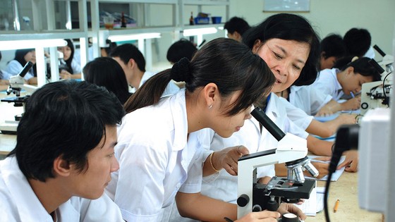 Sôi động làn sóng mua bán, sáp nhập trường ảnh 1