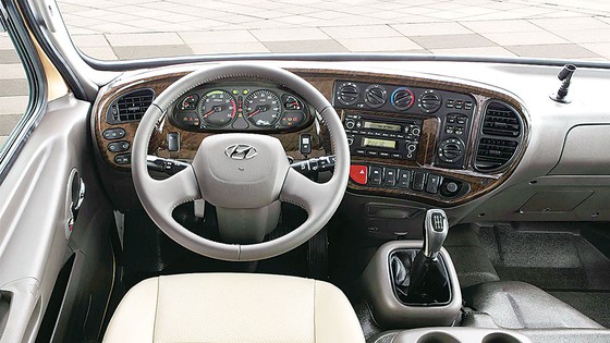 Hyundai Thành Công đưa ra thị trường New County thế hệ mới ảnh 1