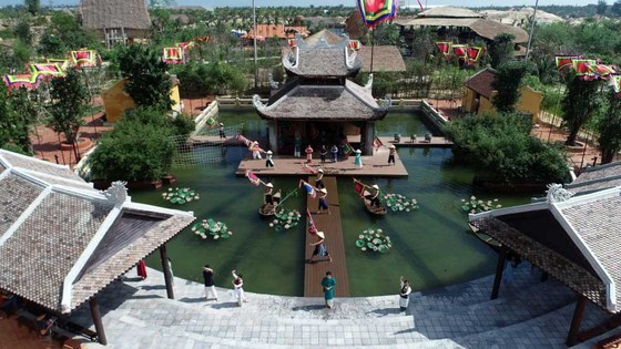 Trẩy hội năm châu – Chơi xuân rước lộc tại xứ sở diệu kỳ Vinpearl Land ảnh 6