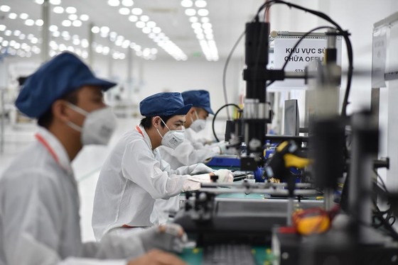 Vingroup động thổ Nhà máy điện thoại thông minh công suất 125 triệu máy/năm ảnh 3