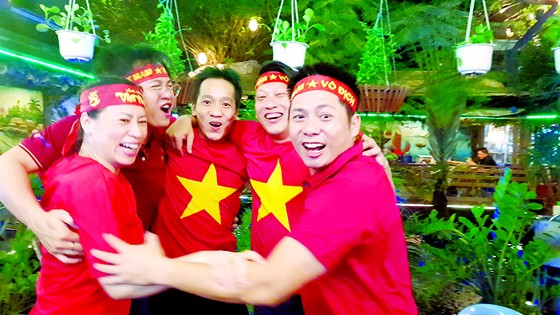 Rực lửa Việt Nam! ảnh 7