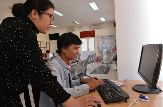 Phát huy truyền thống năng động sáng tạo để phát triển TPHCM - Năm 2019: TPHCM đột phá cải cách hành chính ảnh 1