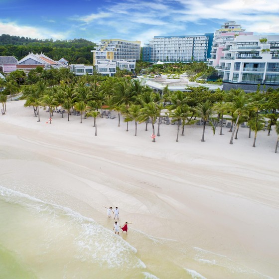 Đầu tư mạnh vào dịch vụ: Hướng đi cho BĐS du lịch Việt Nam ảnh 2