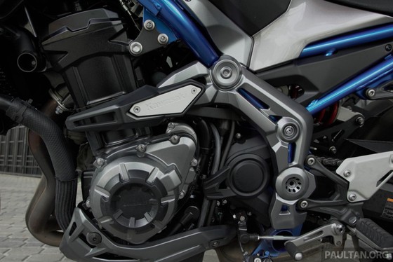 Kawasaki Z900 ABS bản đặc biệt ra mắt tại Malaysia hình ảnh 7 Kawasaki Z900 ABS ban dac biet ra mat tai Malaysia hinh anh 7
