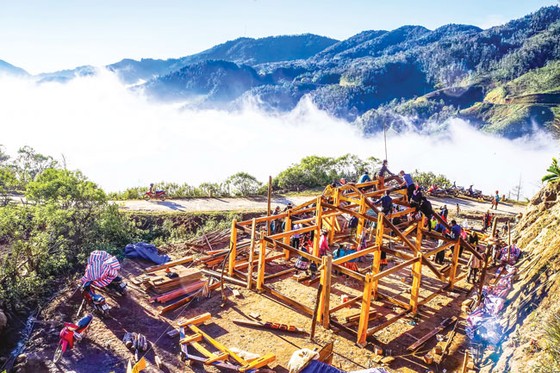Nhịp sống giữa mây trời ảnh 6