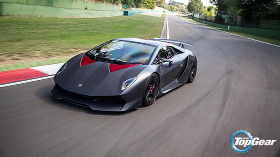 Điểm lại những concept Lamborghini táo bạo nhất trước thềm ra mắt Urus - Ảnh 11. Điểm lại những concept Lamborghini táo bạo nhất trước thềm ra mắt Urus - Ảnh 11.
