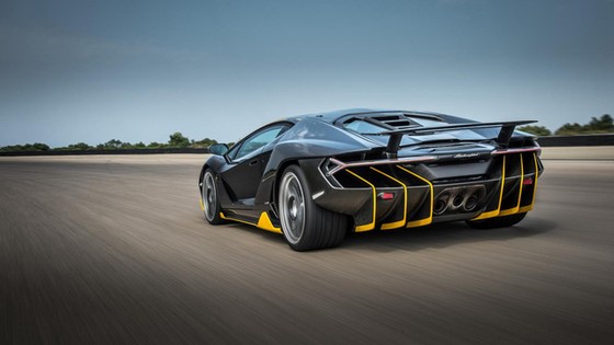 Điểm lại những concept Lamborghini táo bạo nhất trước thềm ra mắt Urus - Ảnh 13. Điểm lại những concept Lamborghini táo bạo nhất trước thềm ra mắt Urus - Ảnh 13.