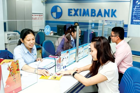 Xem xét lại quy trình phục vụ khách hàng tại Eximbank ảnh 1