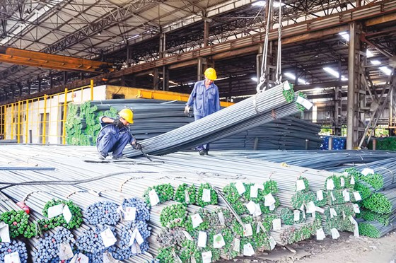 Ngành thép ứng phó khó khăn ảnh 1