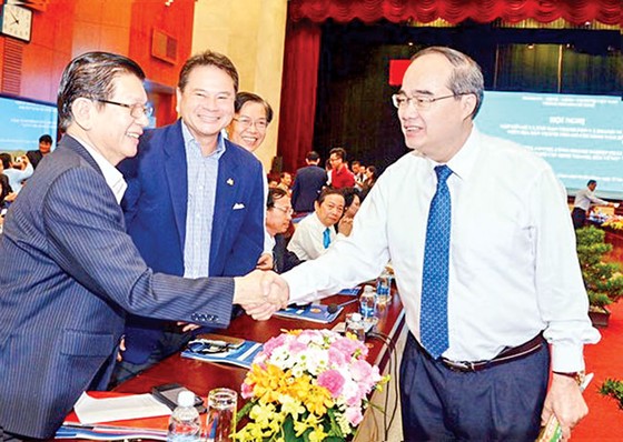 Lắng nghe, đồng hành cùng doanh nghiệp ảnh 1